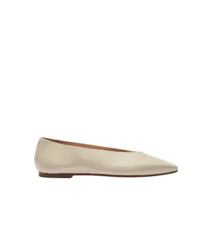 Betty Nappa Leather Flat in Creamy
