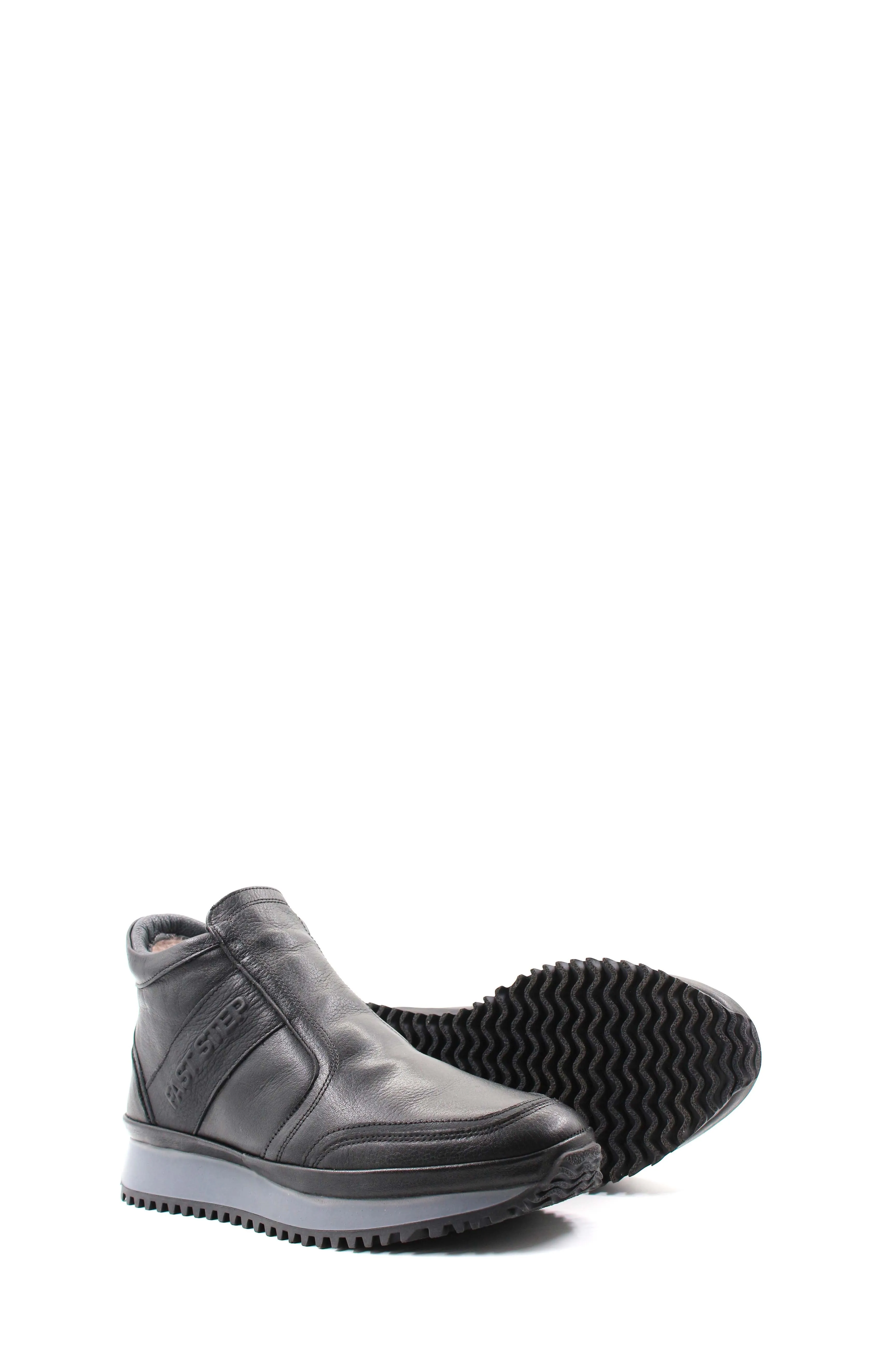 Black Leather Slip-On Ankle Boots Wessi