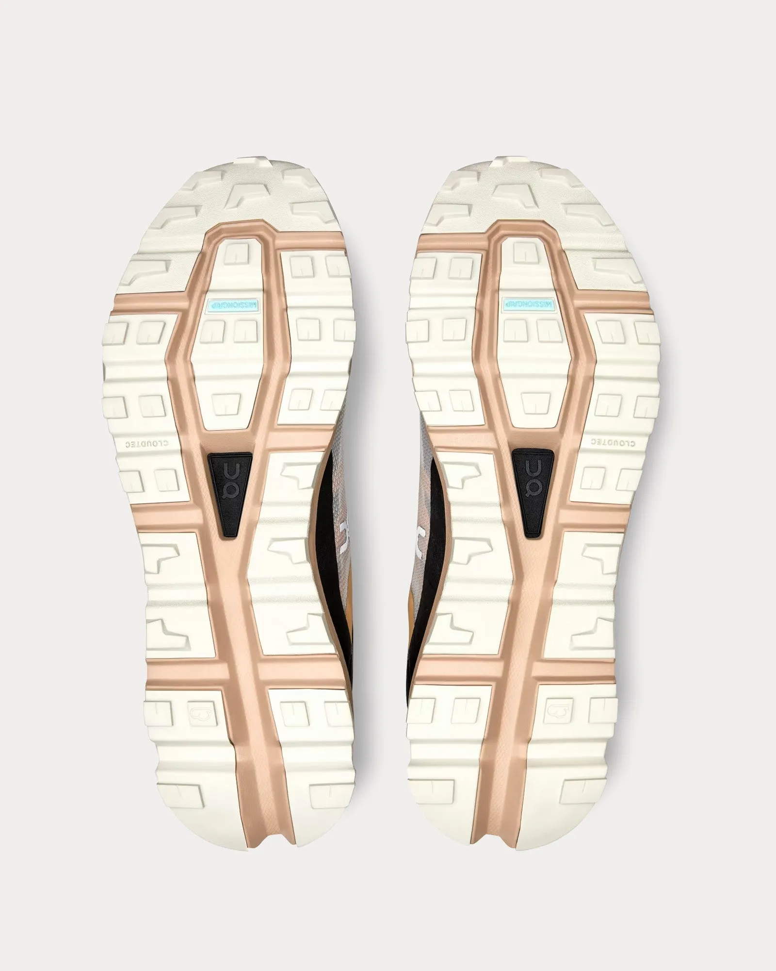Cloudvista Sand / Dune Running Shoes