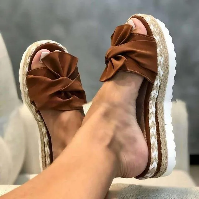 D Rave Flip-flops