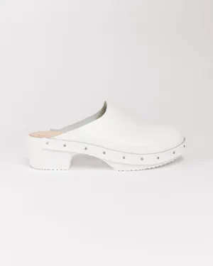 Jill Clog in White
