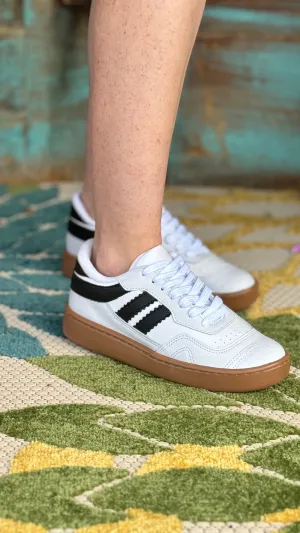 Miel Sneakers
