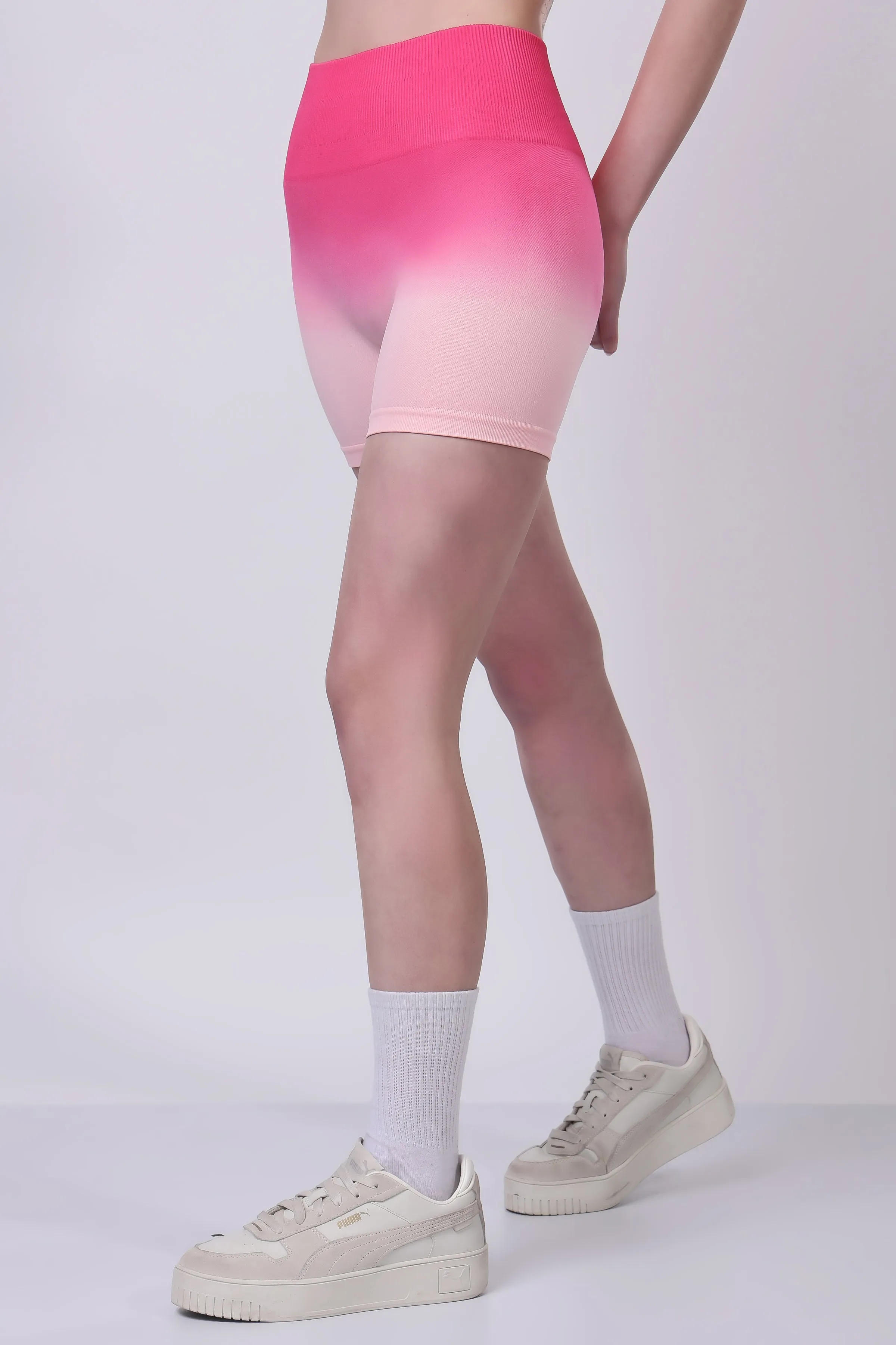 Ombre Eclipse High-Waisted Seamless Shorts - Pink/Peach
