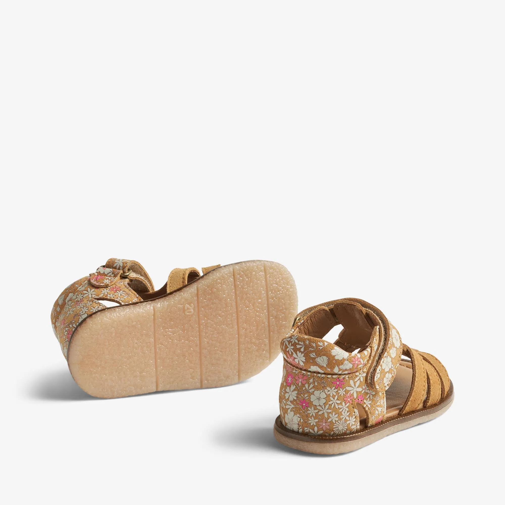 Sandal Bray - tan white flower